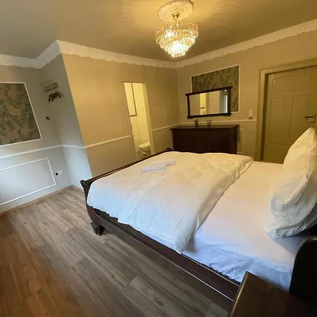 Hotel Boutique Am Bahndamm Allendorf (Giessen)