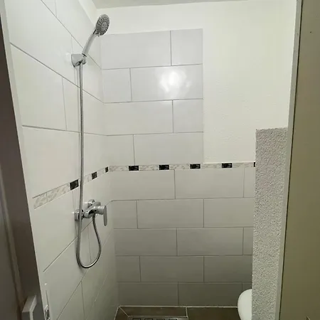 Antique Am Bahndamm *