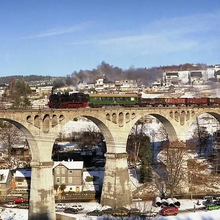 Antique Am Bahndamm Szálloda