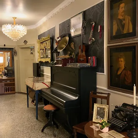 Szálloda Antique Am Bahndamm *