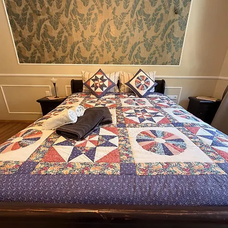 Antique Am Bahndamm Schmiedefeld am Rennsteig