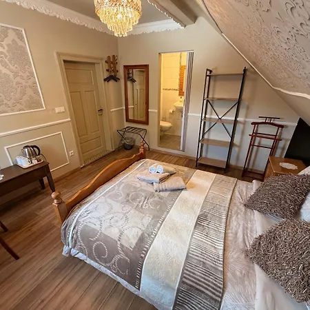 Antique Am Bahndamm Szálloda *