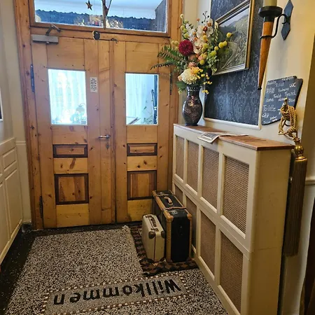 Antique Am Bahndamm Szálloda